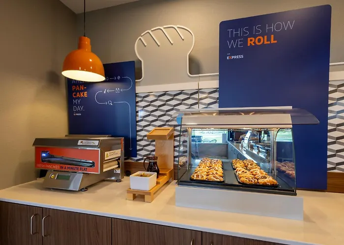 Holiday Inn Express & Suites Sioux Center By Ihg